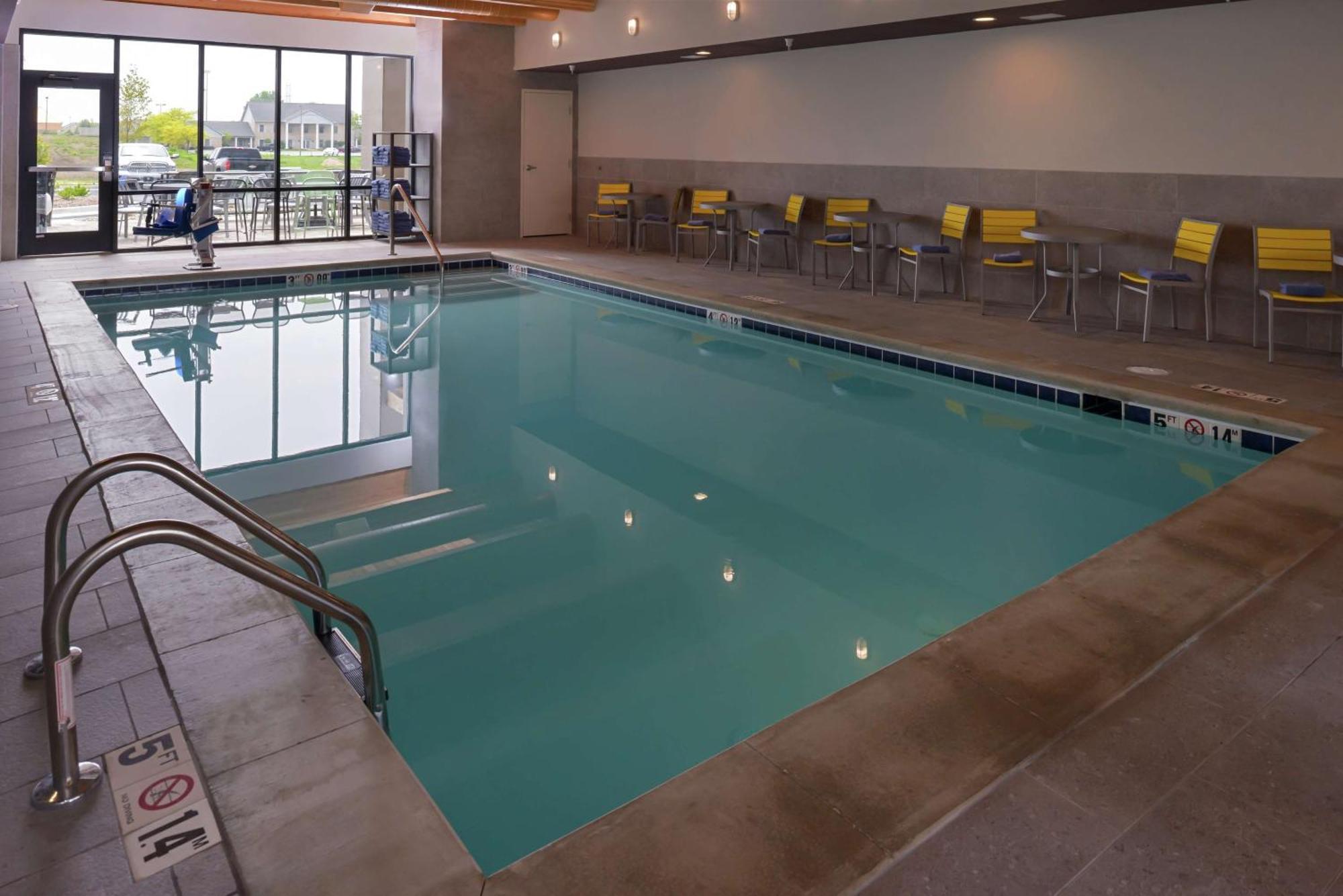 Home2 Suites By Hilton Merrillville Esterno foto